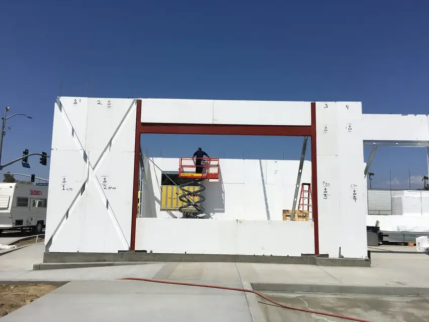 StuccoMax exterior stucco on a Carl's Jr restaurant